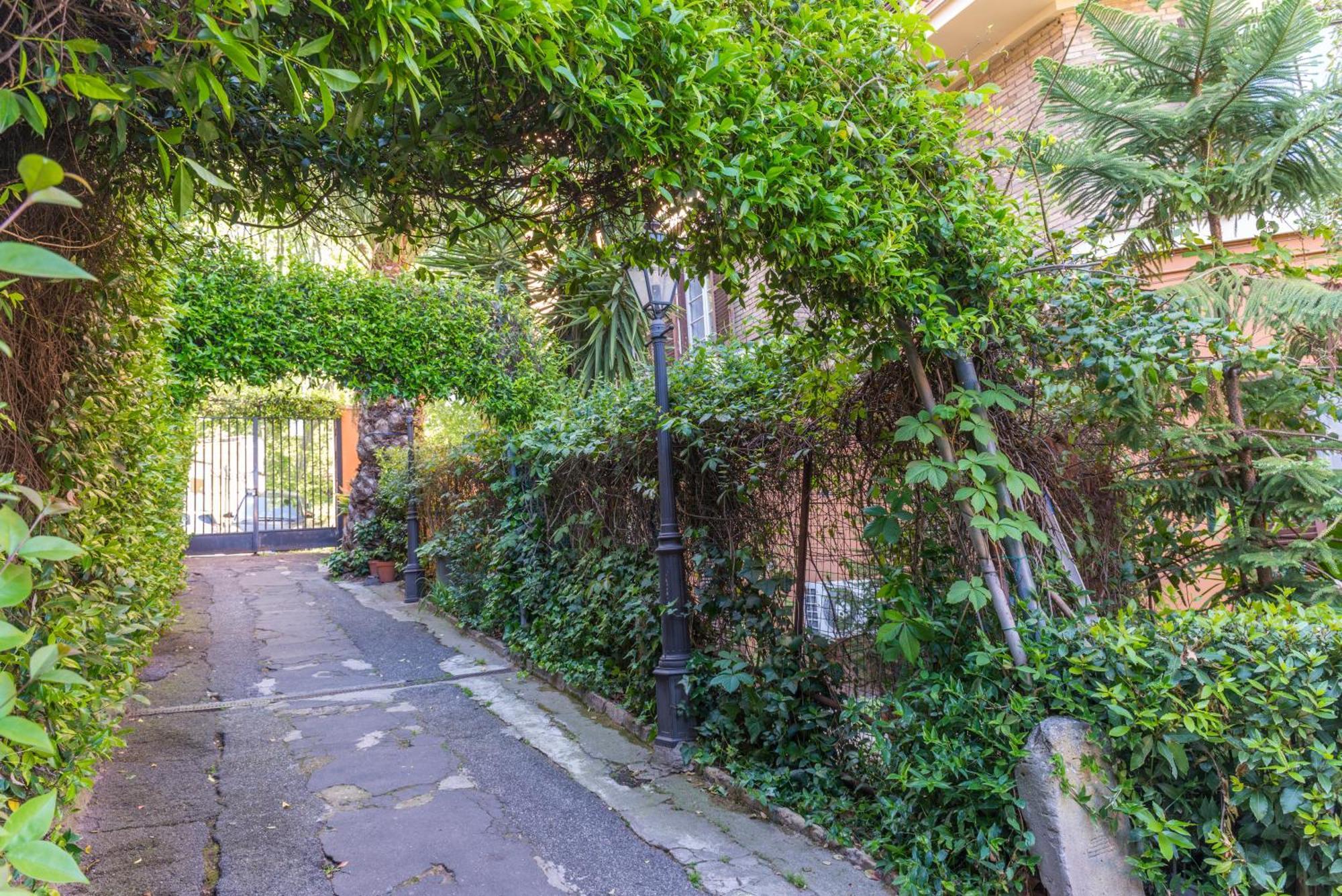 Studio In Trastevere Village Rome Exterior photo